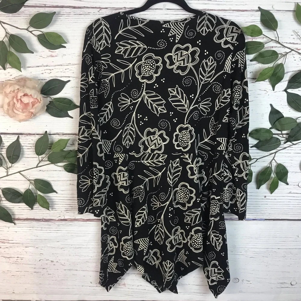 Gudrun Sjoden Size Medium Black Floral Print Asymmetrical Hem Half Sleeve Dress - Picture 4 of 5